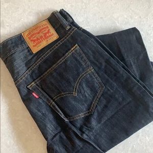 Levi’s 569 loose straight fit dark washed jeans